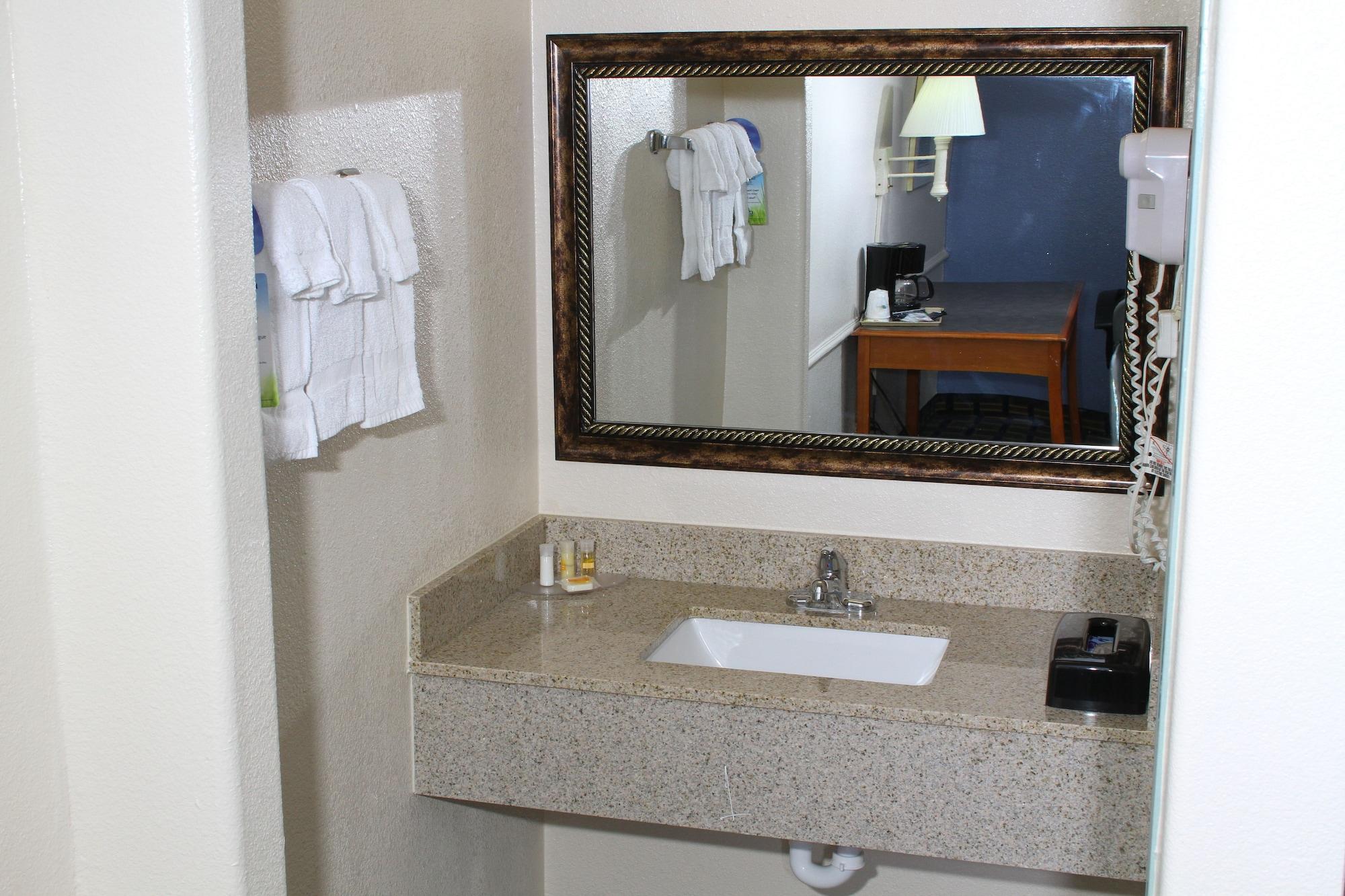 Days Inn By Wyndham Houston Zewnętrze zdjęcie
