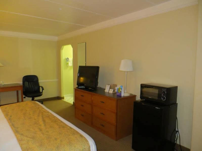Days Inn By Wyndham Houston Zewnętrze zdjęcie